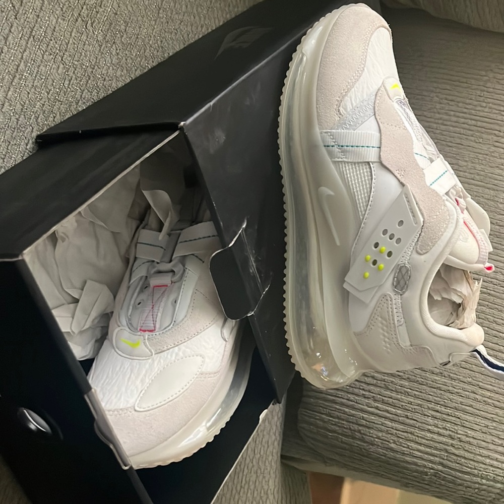 Nike Air Max 720
